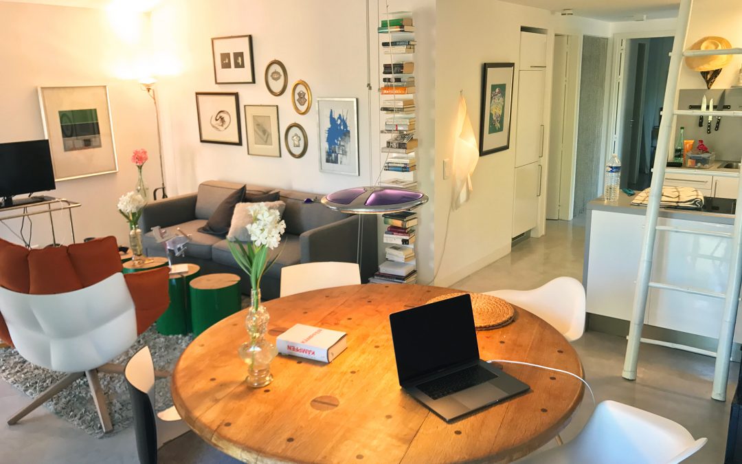 Wohnzimmer & Küchen